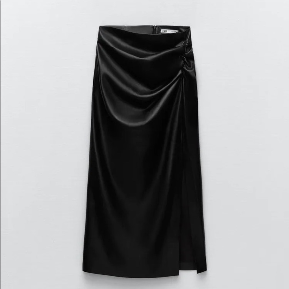ZARA | Leather Skirt